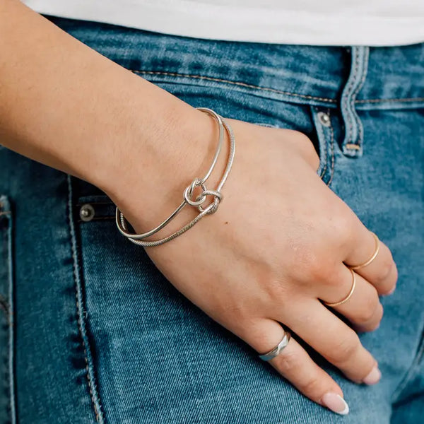 Silver Metal Stack Bangle Bracelet Gift - Double Knot