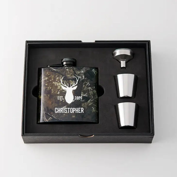 Personalized Camo Hip Flask Wedding Gift - Deer