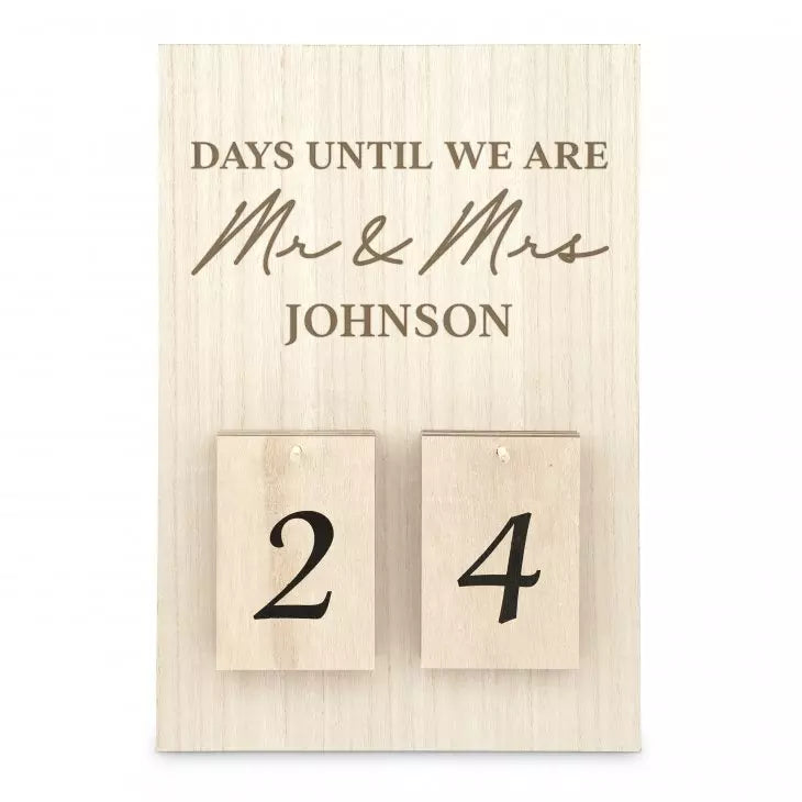 Personalized Wooden Countdown Calendar Sign - Days Until Mr & Mrs