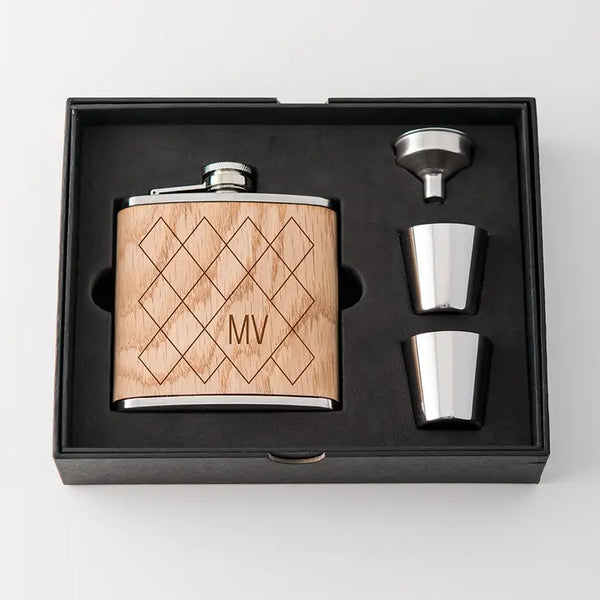 Personalized Oak Wood Wrapped Stainless Steel Hip Flask - Argyle Monogram Print