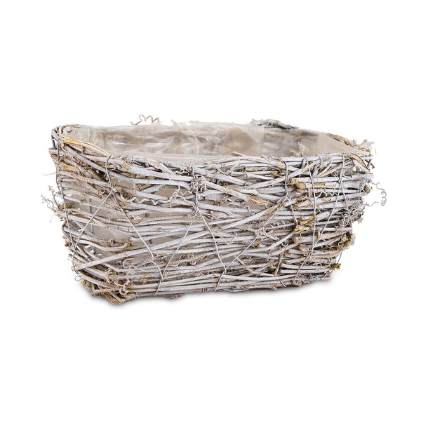 Tapered Wicker Basket With White Wash And Liner - Medium