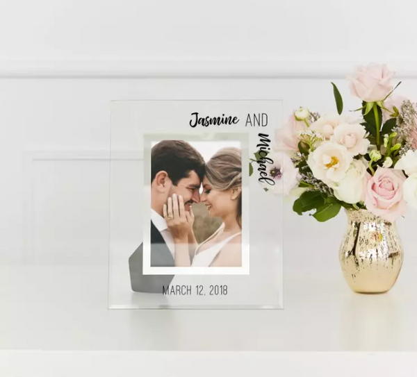 Personalized Glass 5” x 7” Picture Frame - Signature Couple