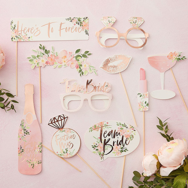 Fun Photo Booth Props On A Stick - Rose Gold Floral